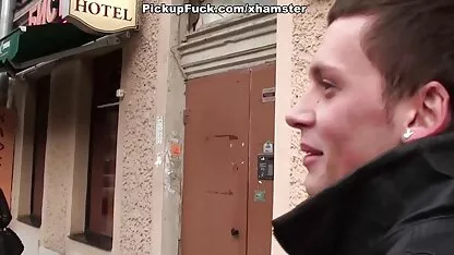 संचिका लड़कियां नताशा नाइस और कायमी काई सेक्सी हिंदी एचडी मूवी एक मुर्गा साझा करते हैं